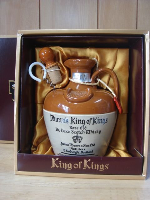 マンローズ キング・オブ・キングス 陶器ボトル 特級表示43度750ml正規