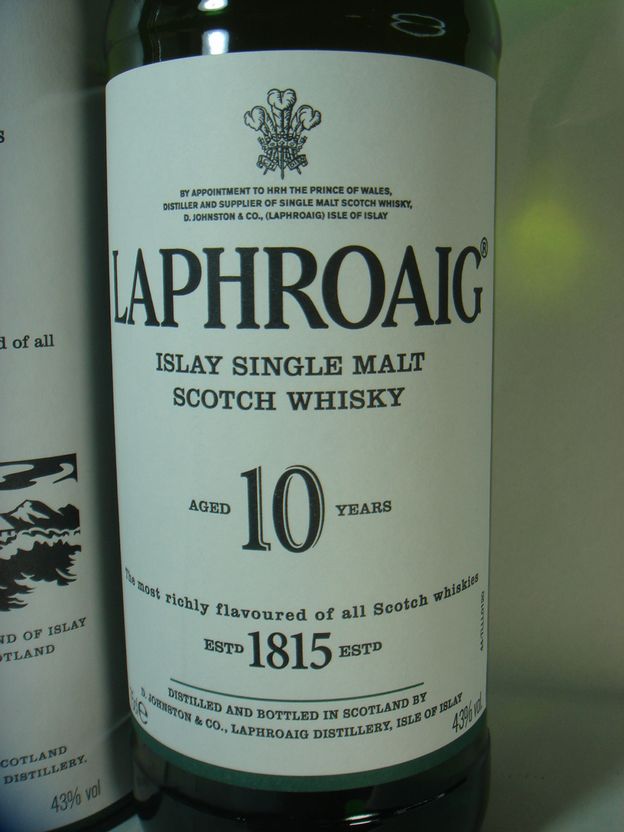 画像2: ラフロイグ10年43度750ml　正規品