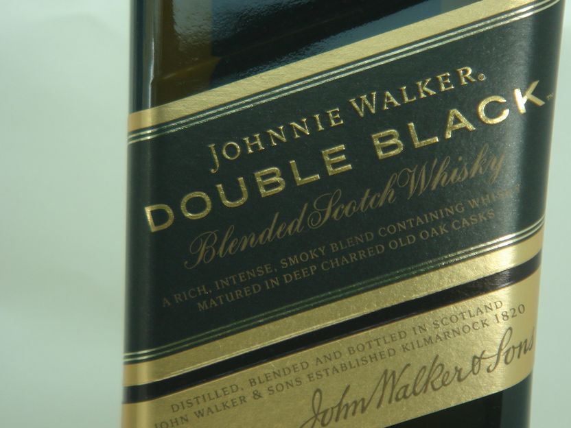 画像2: ジョニーウォーカー ダブルブラック 40度 700ml 正規品